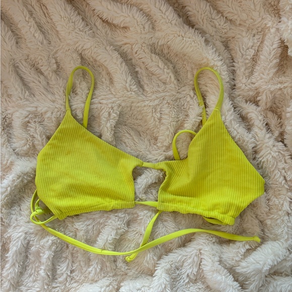 Frankie’s bikinis yellow top - Picture 1 of 1